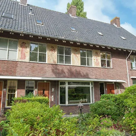 Comfortable Holiday In Overveen With Terrace * Bloemendaal