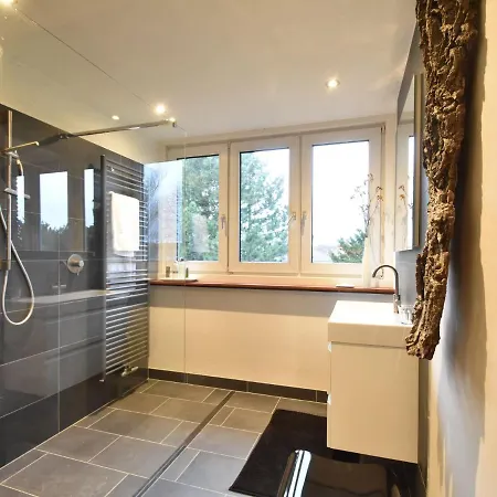 Feriehus Comfortable Holiday In Overveen With Terrace